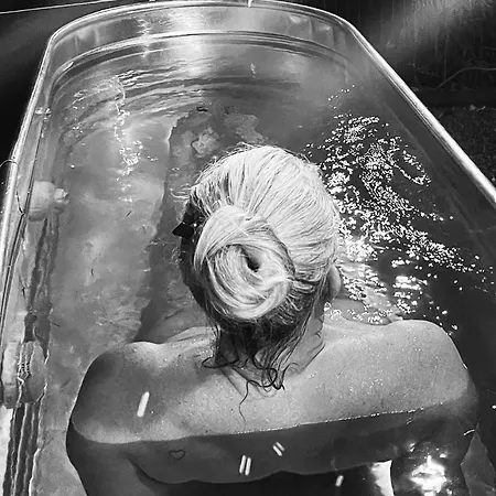 The Grey Tiny Chalet Chimay